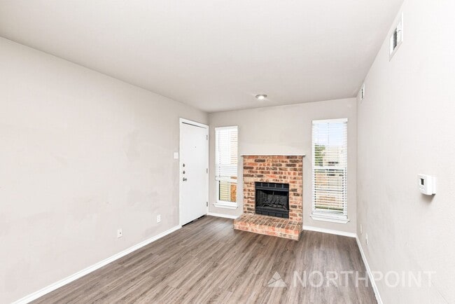 Photo - 9520 Royal Ln Unit 9520_ROYAL LN #220