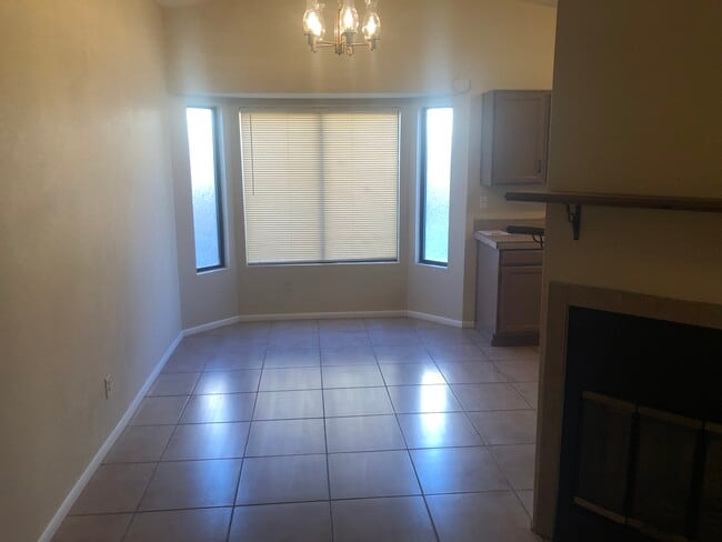 Photo - 2521 W Glenbrook Way