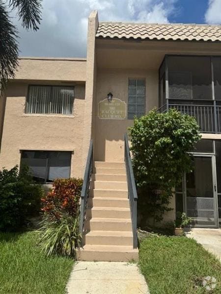 Building Photo - 380 Racquet Club Rd Unit 202 Rental
