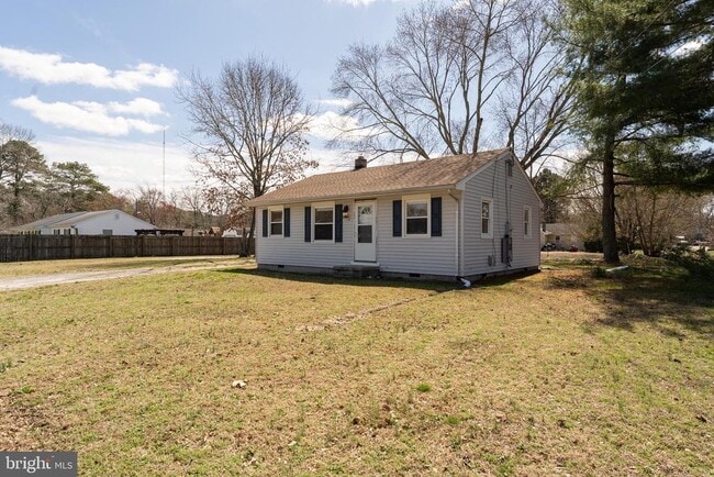 Photo - 504 Plover Rd