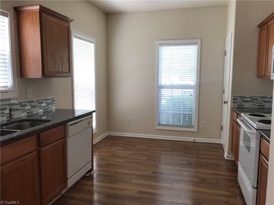 Photo - 5922 Fox Ridge Ln