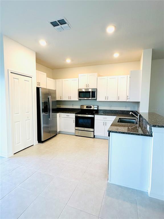 Photo - 32111 Powderpuff Mimosa Dr