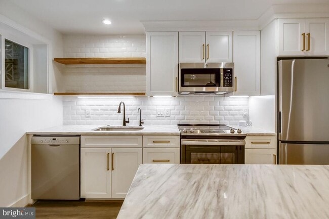 Photo - 4416 15th St NW Apartment Unit B