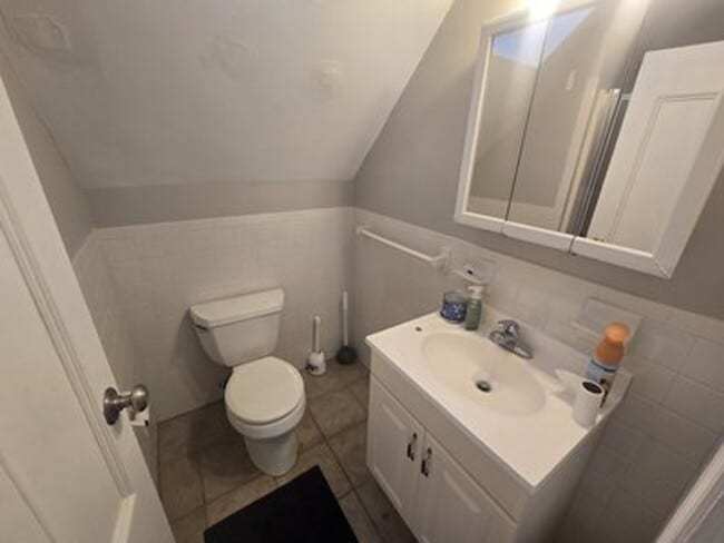 Photo - Rare 3-bed Unit in Watertown