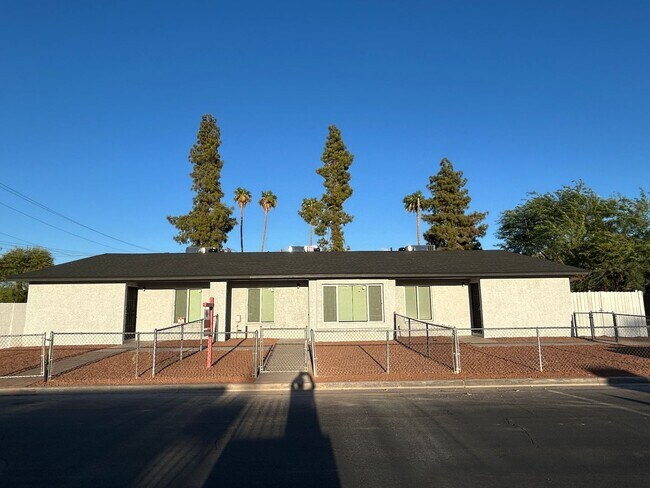 Building Photo - New Remodel 2 Bedroom 2 Bath Rental
