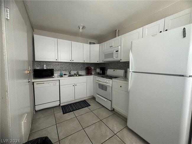 Photo - 1314 E St Louis Ave