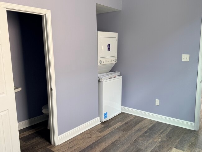 Photo - Eddie MLK Unit 2822
