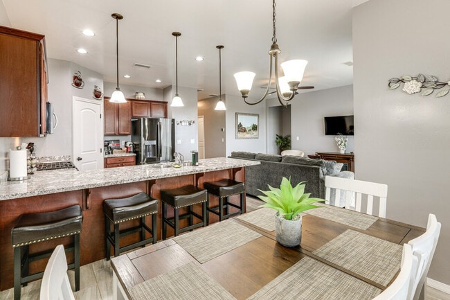 Photo - 12281 Pegasus Rd Unit ID1385755P