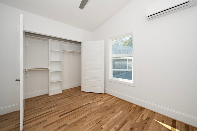 Photo - 138 Faircloth St