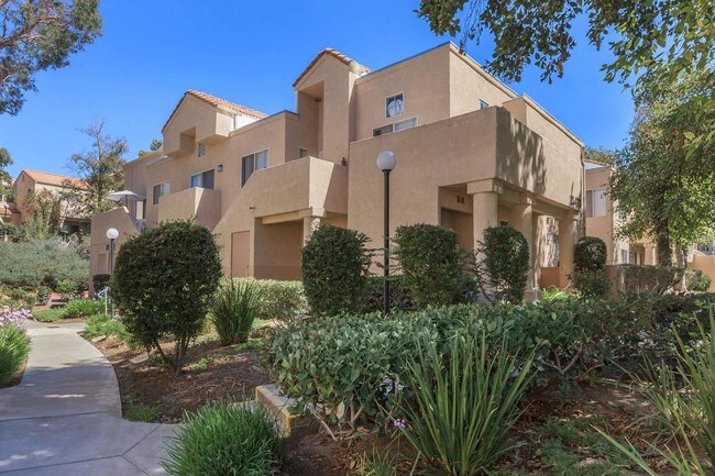 The Terrace Apartments For Rent in Santa Clarita, CA