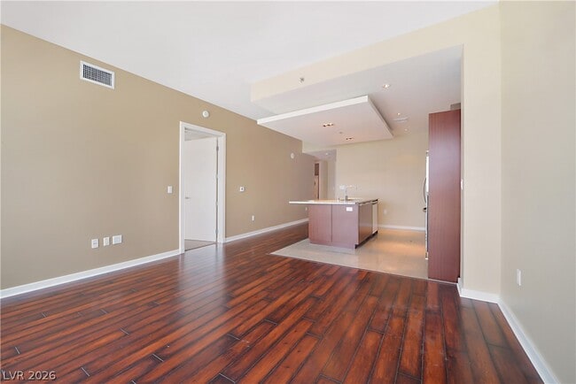Photo - 4471 Dean Martin Dr Unidad 1404