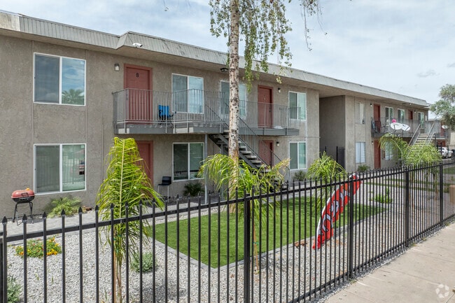 Photo - Papago Springs Condominiums