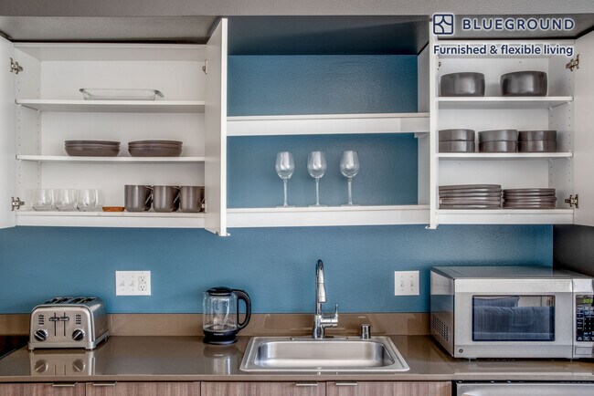 1530 Belmont Ave Unit SI FL4-ID896A