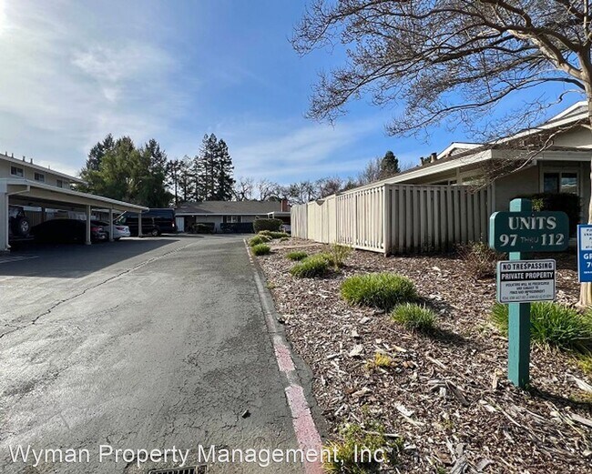 2 br, 1.5 bath House - 102 Belvedere Court - 2 br, 1.5 bath House - 102 Belvedere Court