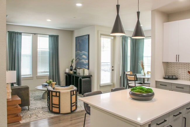 Photo - Silo Creek Apartments