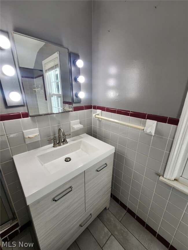 Photo - 2320 Wrenford Rd