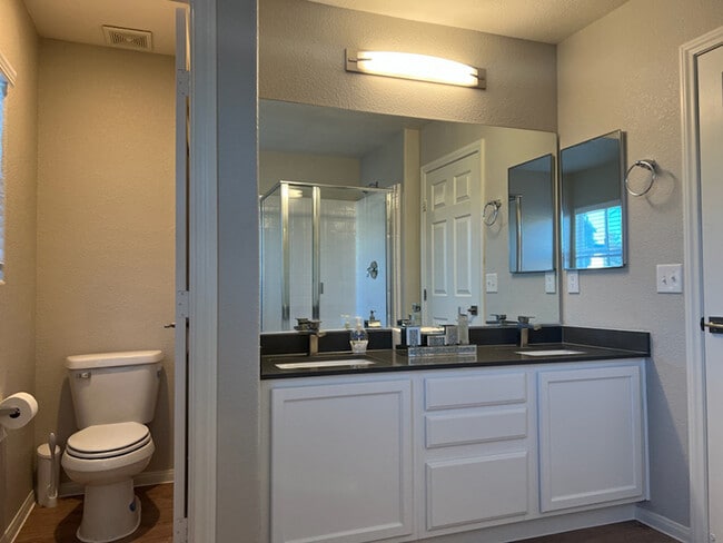 Suncrest Townhomes