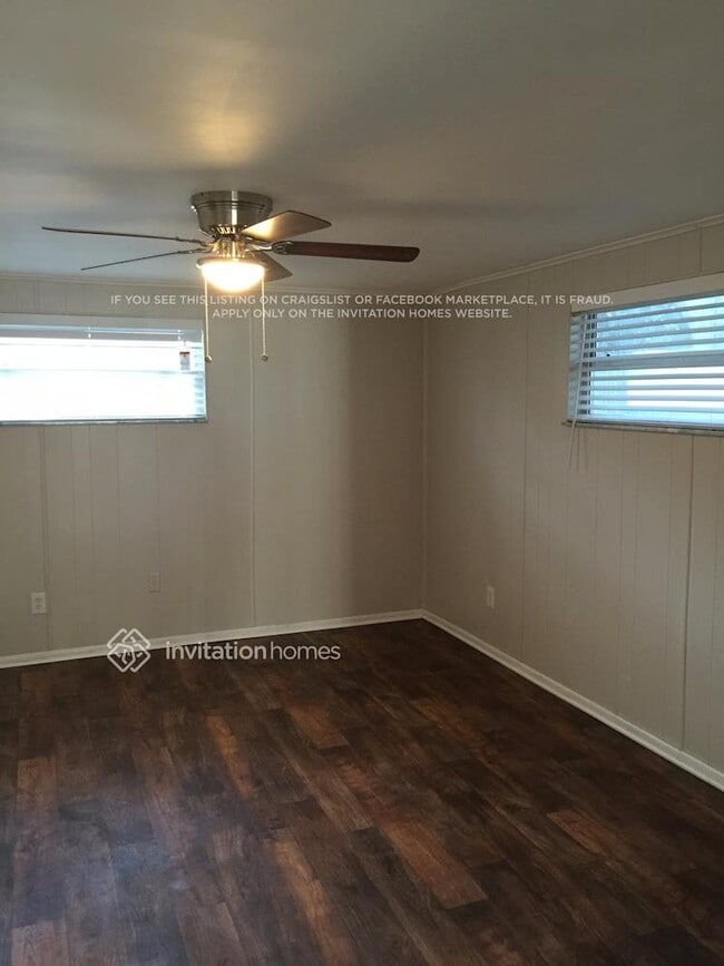 Photo - 9401 Glen Moor Ln