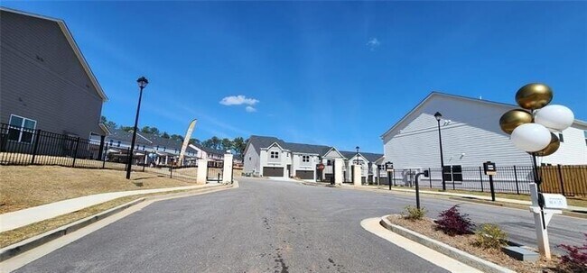 Photo - 1476 Fern Ridge Ln