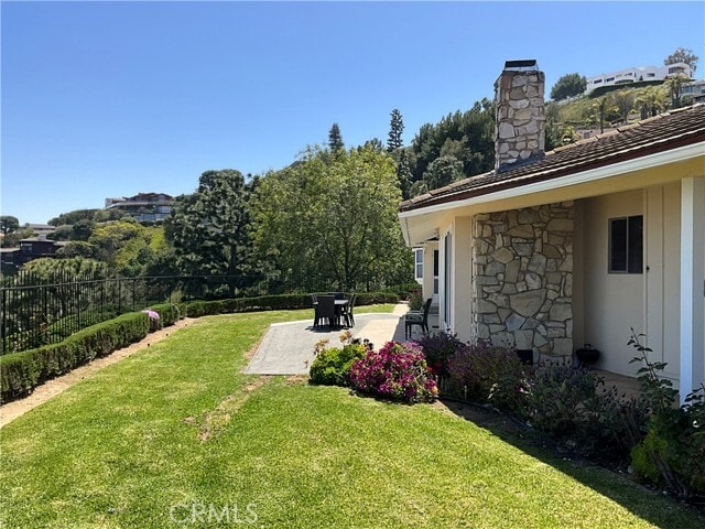 Photo - 3160 Crownview Dr