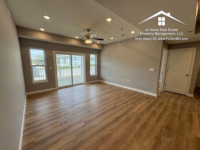 Photo - 2610 N Bluff St Unit 2610-103 North Bluff Street