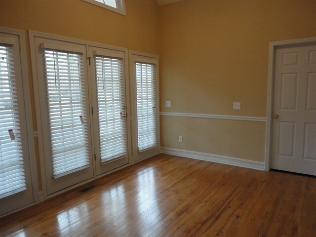 Photo - 6415 Wenham Ct