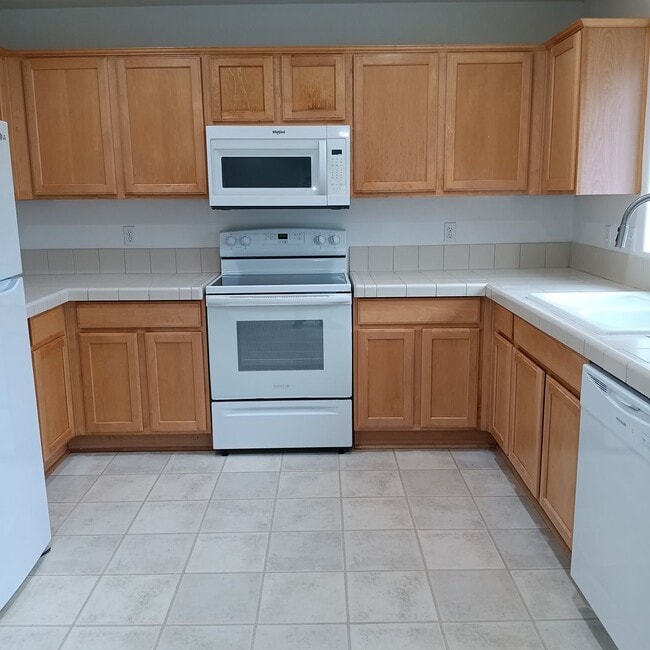 Photo - Beautiful Home Available In Bridal Springs Community!