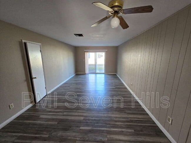 Photo - 2325 W Pensacola St Unidad Apt. 140