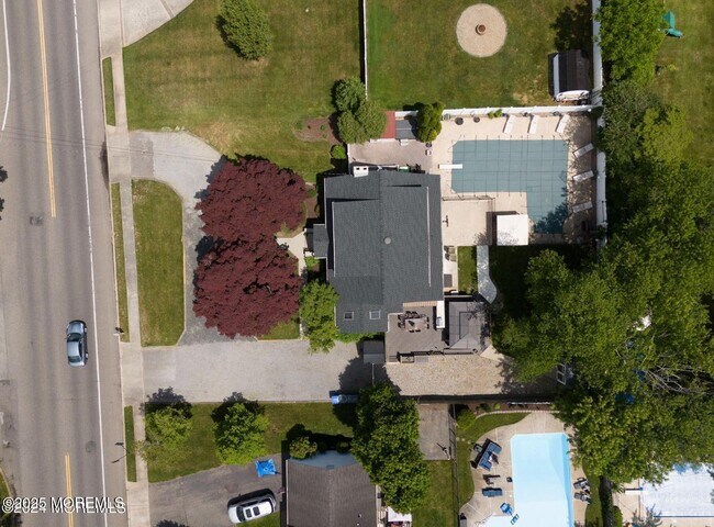 Photo - 1597 N Bay Ave