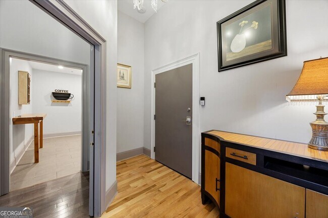 Photo - 522 Cherry St Unit 102