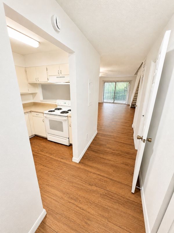 Photo - 1730-1730 NE 3RD STREET