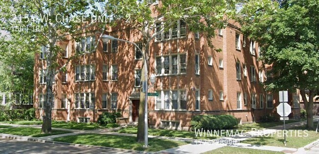 Building Photo - 2154 Chase Unit 2