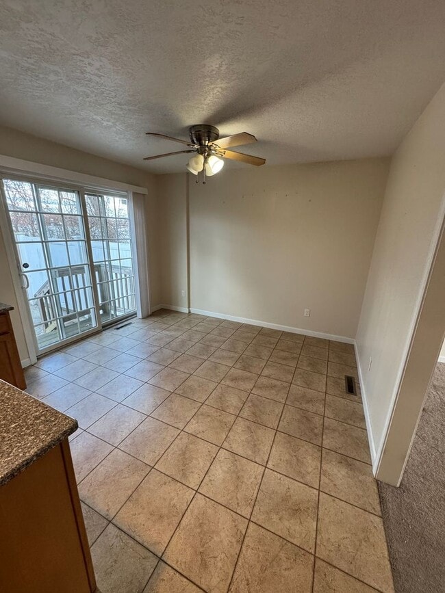 Photo - 35-37 Westwood Drive Unit 35