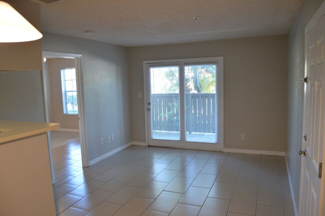 1 Bedroom/1 bathroom 1st Floor condo with ... - 1 Bedroom/1 bathroom 1st Floor condo with ... Unit 104