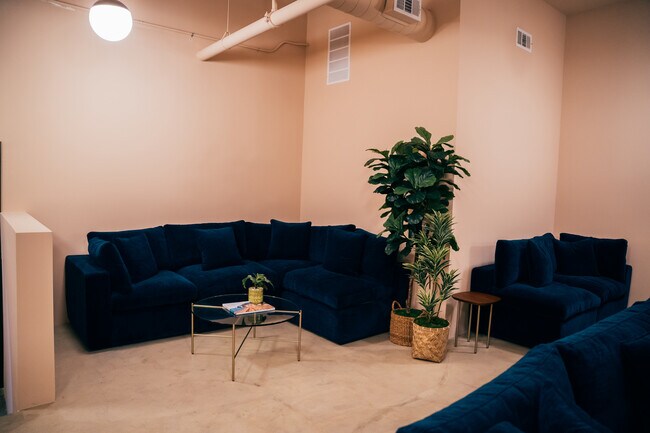 Photo - Ecco La Brea - Coliving