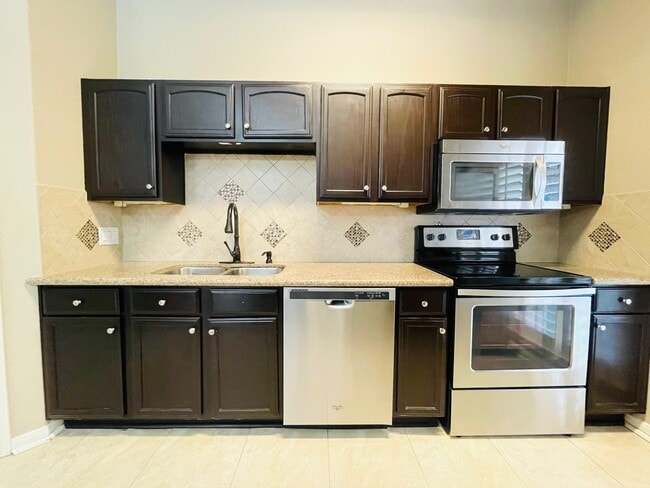 Photo - 2710 Grants Lake Blvd Unidad G1