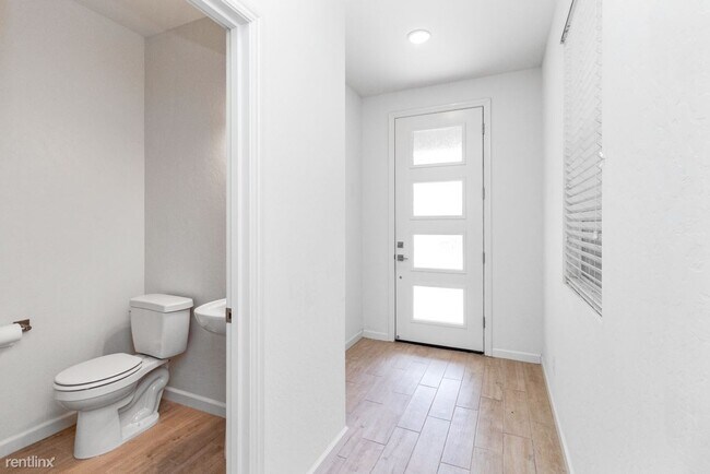 Photo - 3 br, 2.5 bath House - 3759 Highpark Way