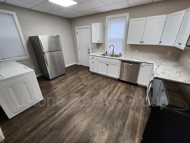 Photo - 2019 N 7th St