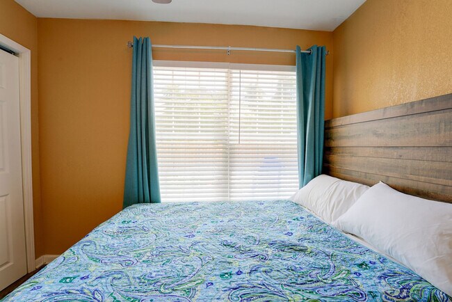 422 Gulf St Unidad SI ID1625084P
