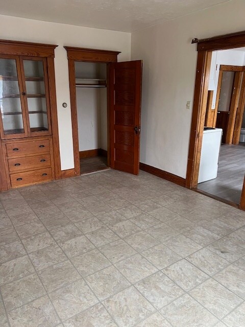 Photo - 143 Whitney St Apartments Unit 3R