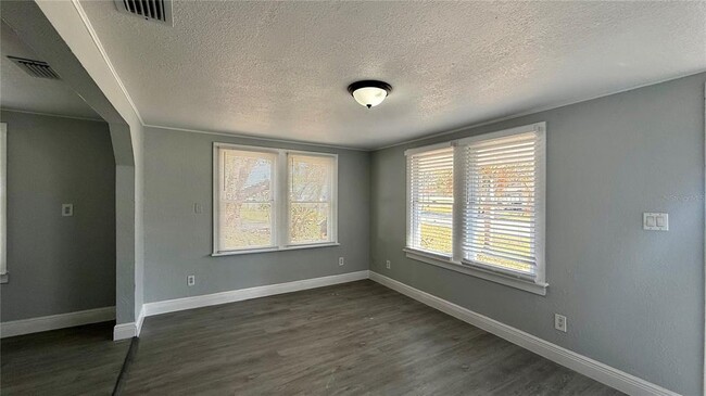 Photo - 508 N Finley Ave