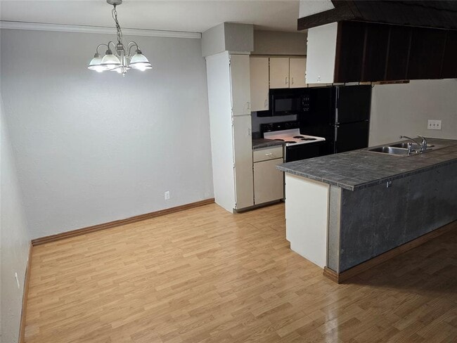 Photo - 910 Duncan Ln Unit 56