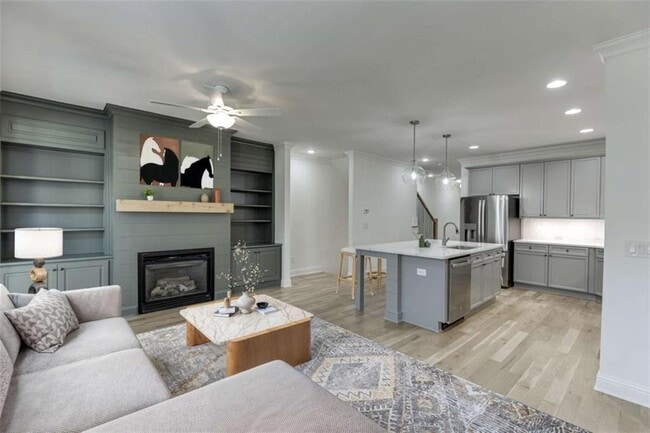 Photo - 10674 Weir Way