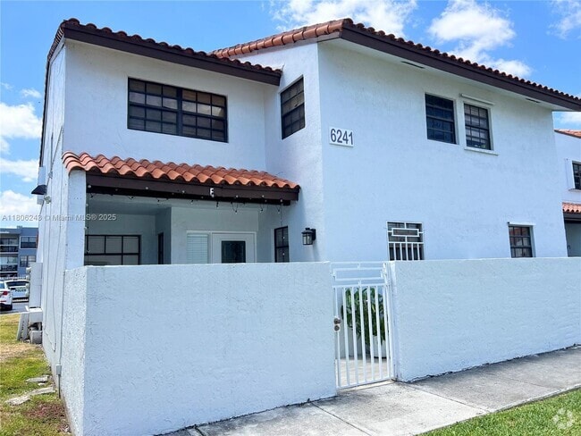 Building Photo - 6241 SW 138th Ct Rental
