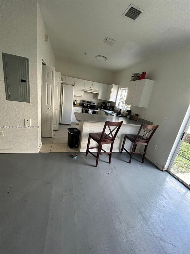 Photo - 3924 SW 52nd Ave (Pembroke Park, FL)