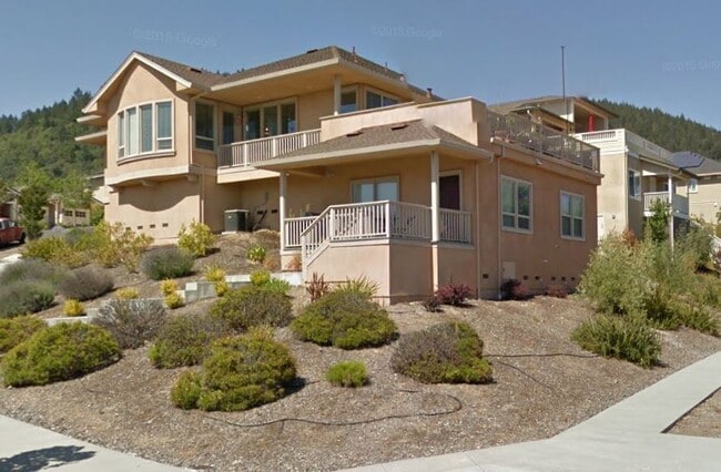 Building Photo - 5960-5964 Vista Ridge Unit 5960