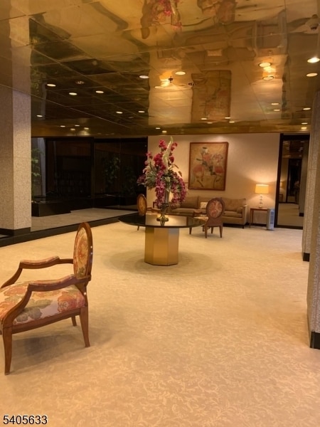 Photo - 2 Claridge Dr