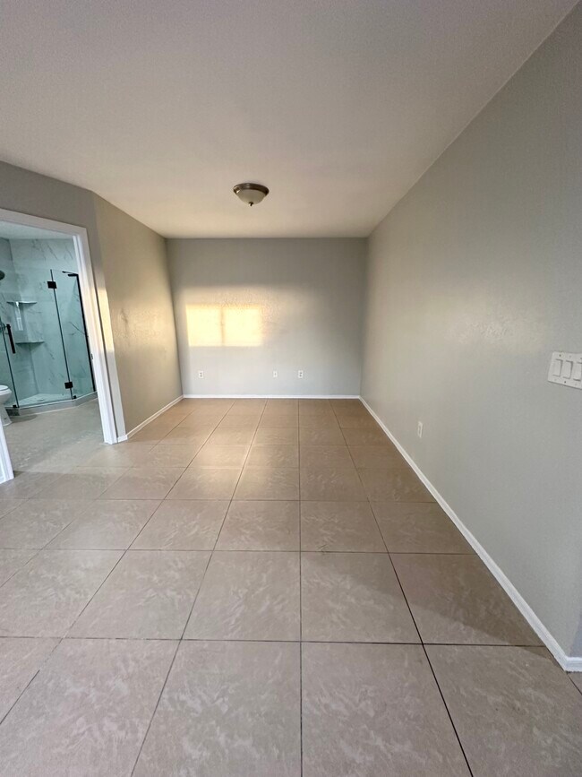 Photo - 9468 W Purdue Ave Unidad Guesthouse