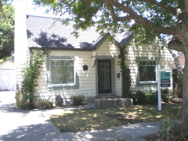 Building Photo - 2BR/1BA Willow Glen Home on Tree Lined Street