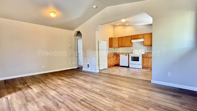 Photo - 1212 E Sherman Ave